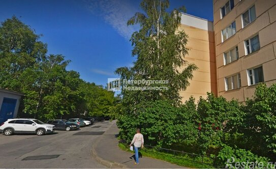 Продажа 3-комн квартиры на вторичном рынке Приморское шоссе,  д. 291