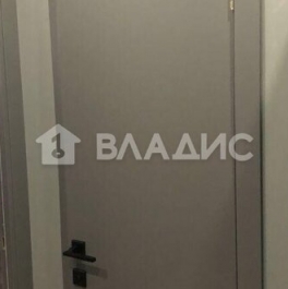 Продажа 1-комн квартиры на вторичном рынке Малахитовая улица,  д. 8 к2