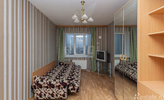 Продажа 2-комн квартиры на вторичном рынке ул Запорожская,  д. 23,  к. 2