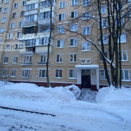 Продажа 2-комн квартиры на вторичном рынке Черницынский проезд,  д. 10,  к. 2