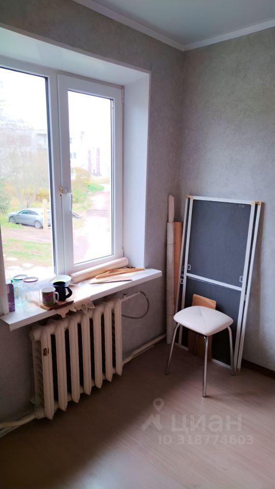 Продажа 2-комн квартиры на вторичном рынке д. Камышовка, улица Поселковая, 6