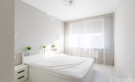 Продажа 1-комн квартиры на вторичном рынке Планерная ул,  д. 97,  к. 1