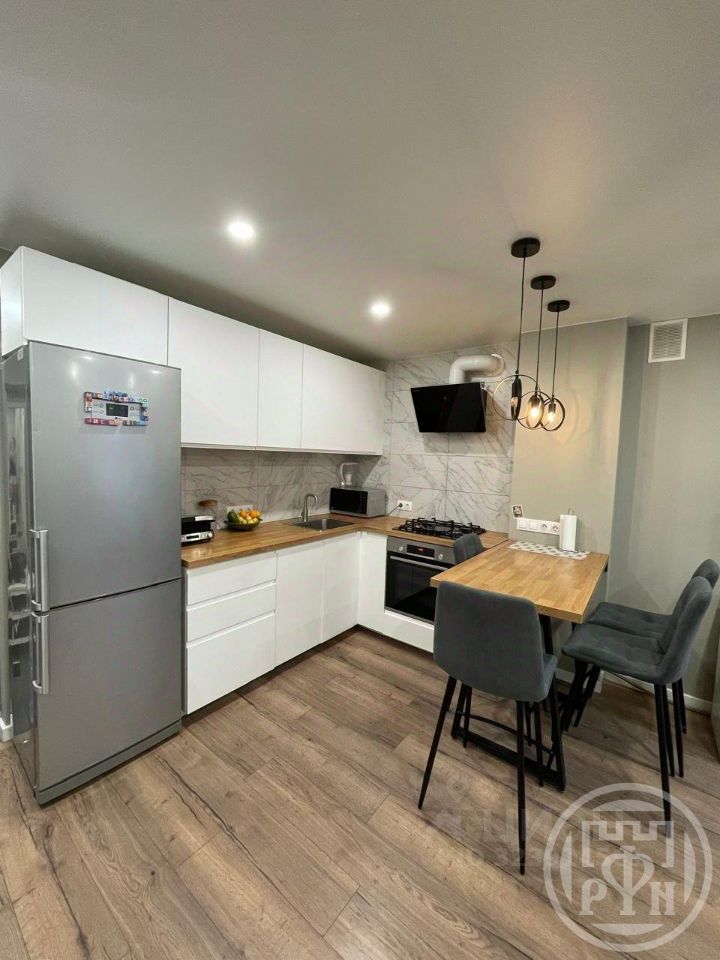 Продажа 2-комн квартиры на вторичном рынке Сестрорецк, Приморское шоссе, 272