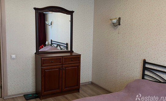 Продажа 2-комн квартиры на вторичном рынке ул Южнопортовая,  д. 8