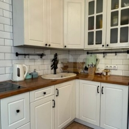 Продажа 2-комн квартиры на вторичном рынке Парковая улица,  д. 14 к1