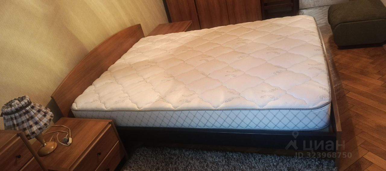 Аренда 2-комн квартиры на вторичном рынке Фрунзенская набережная, 14