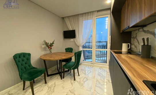 Продажа 2-комн квартиры на вторичном рынке Богатырский пр-кт,  д. 45