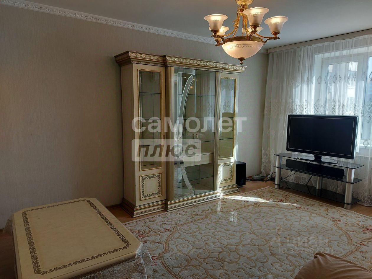 Аренда 3-комн квартиры на вторичном рынке Жулебинский бульвар, 36К1