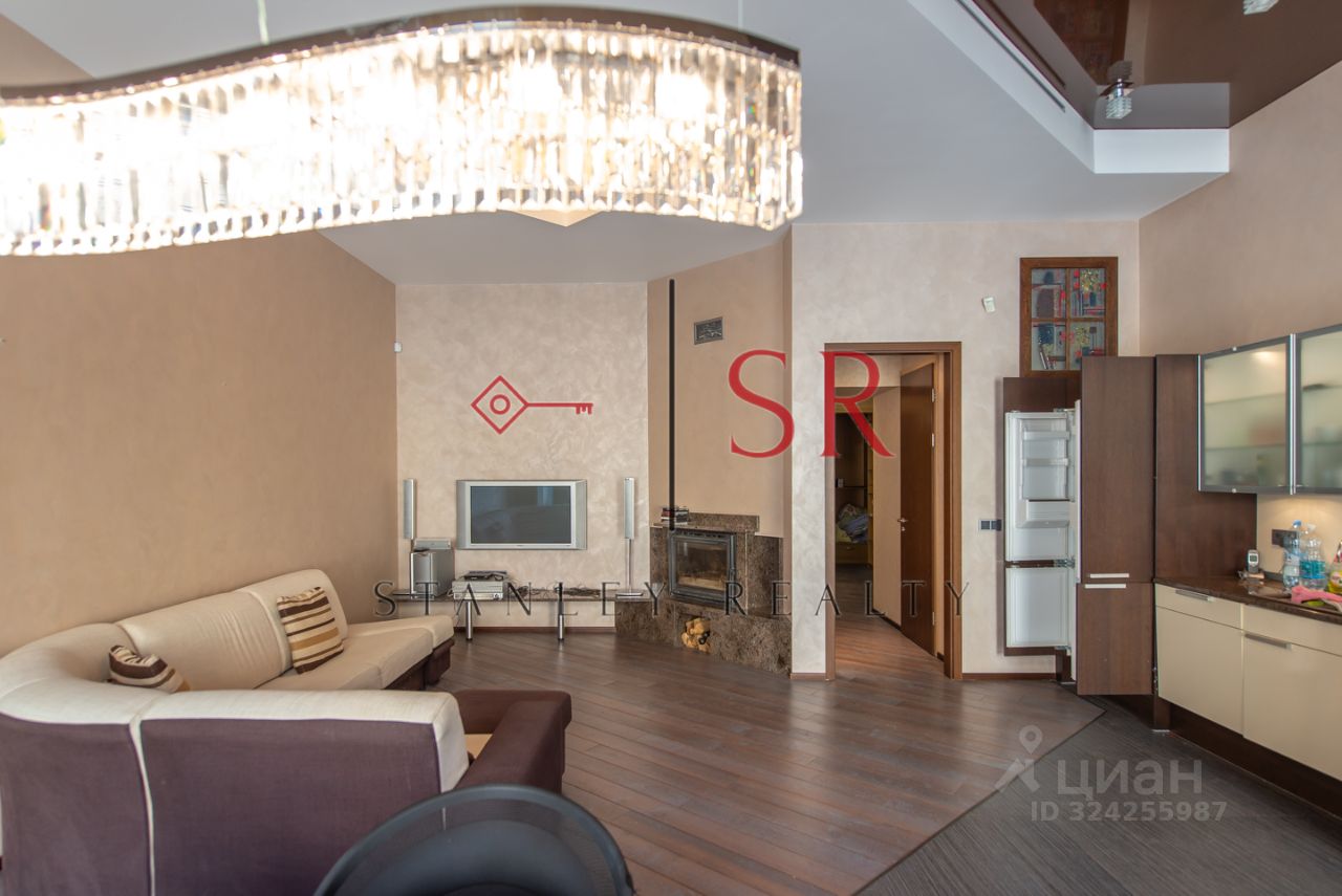 Аренда 3-комн квартиры на вторичном рынке Захарьевская улица, 37