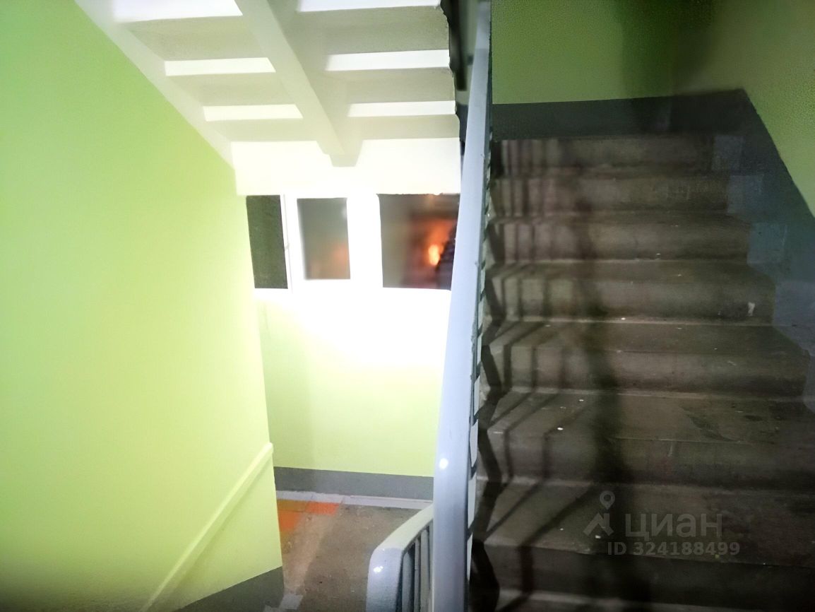 Продажа 2-комн квартиры на вторичном рынке улица Димитрова, 18К5