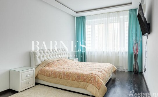 Продажа 2-комн квартиры на вторичном рынке улица Гризодубовой,  д. 2