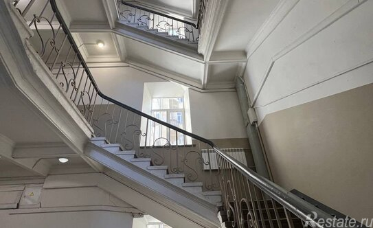 Продажа 7-комн квартиры на вторичном рынке Скатертный переулок,  д. 22