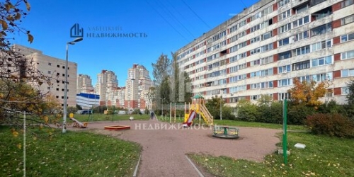 2-комн квартира ул Ивана Фомина,  д. 5,  к. 1