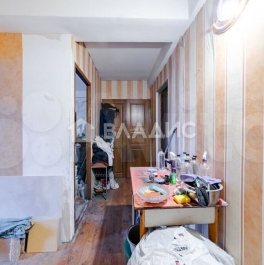 Продажа 2-комн квартиры на вторичном рынке ул Бестужевская,  д. 31,  к. 1