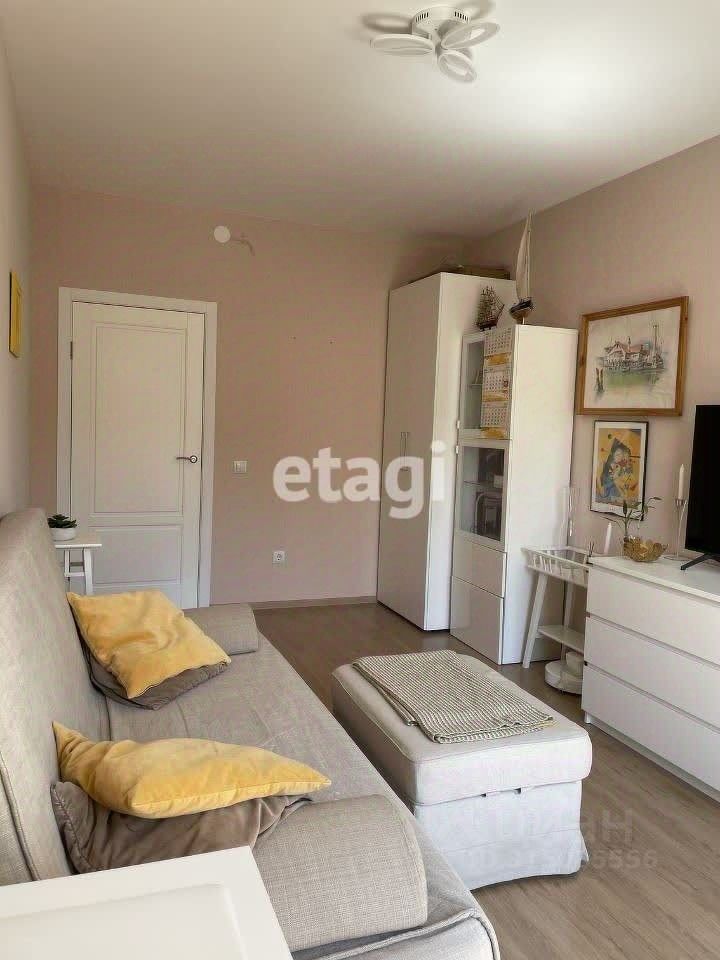 Продажа 2-комн квартиры на вторичном рынке Петергофское шоссе, 86к3