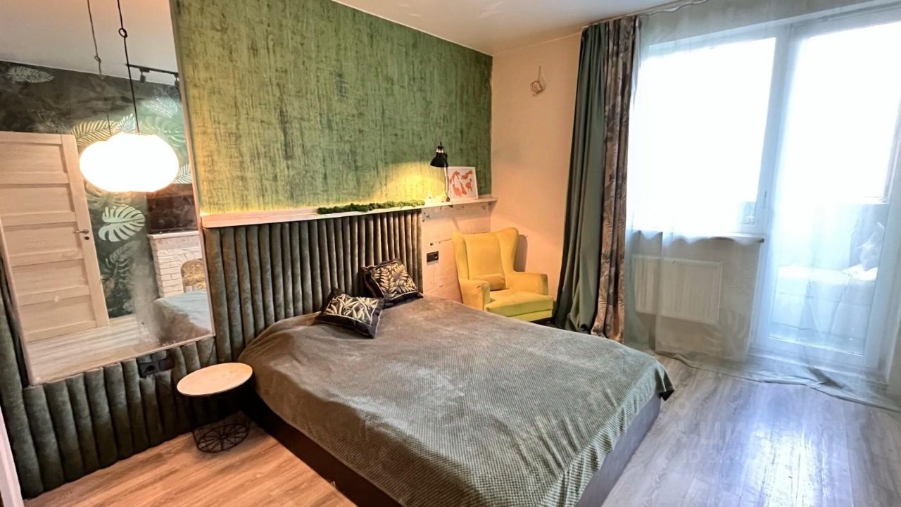 Продажа 3-комн квартиры на вторичном рынке Ново-Александровская улица, 14