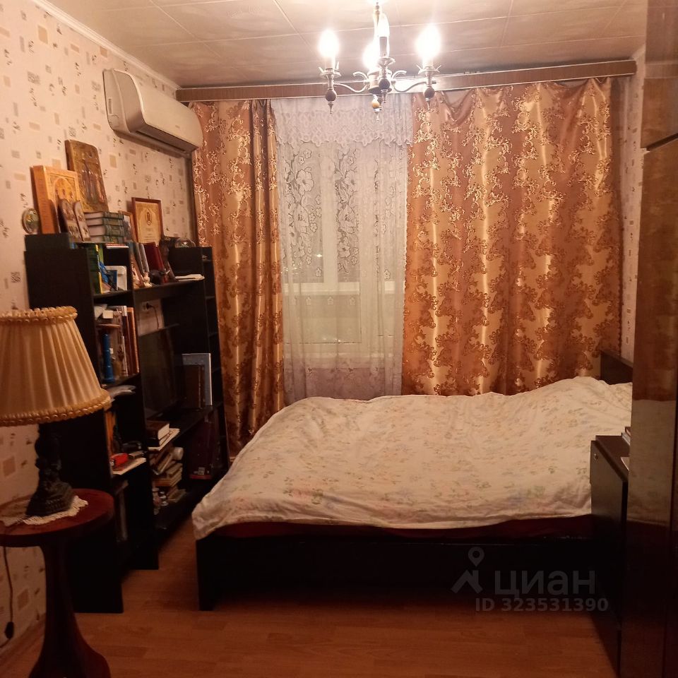 Продажа 2-комн квартиры на вторичном рынке Смирновская улица, 4Б