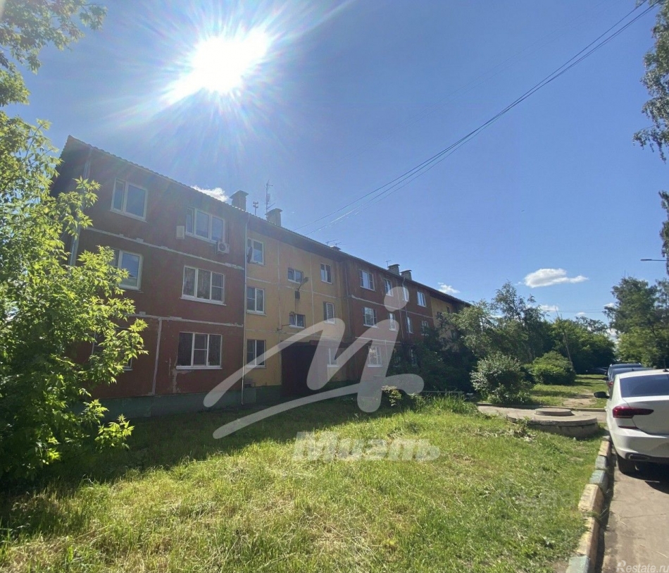 Продажа 3-комн квартиры на вторичном рынке Обухово пгт, Кудиновское ш,  д. 24