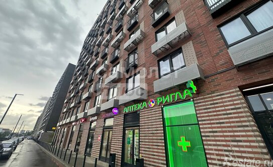 Продажа 3-комн квартиры на вторичном рынке ул Складочная,  д. 2