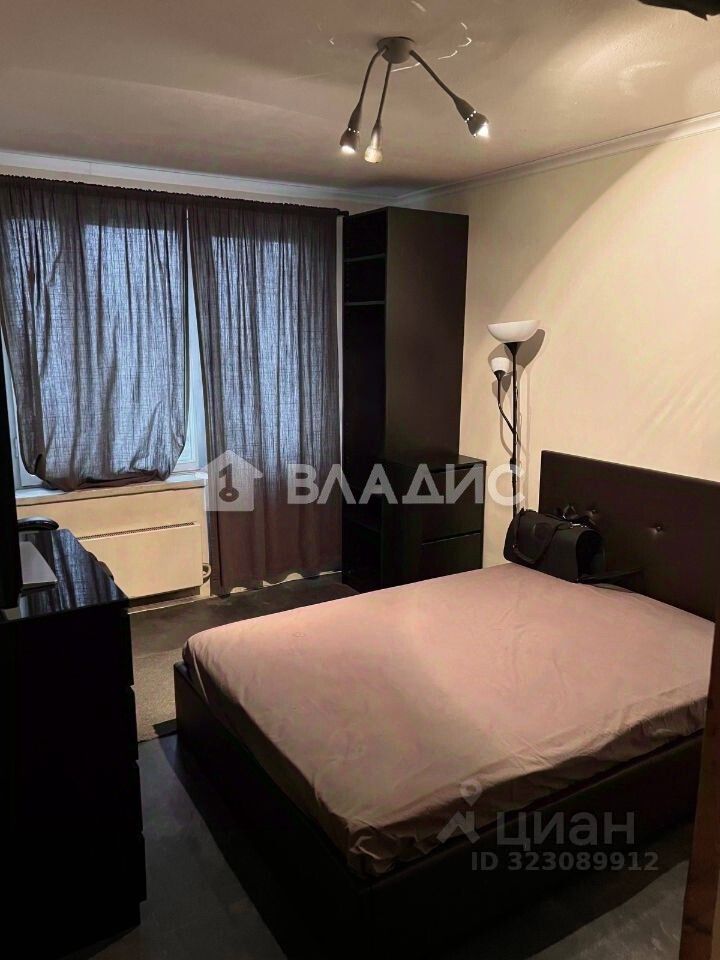 Продажа 3-комн квартиры на вторичном рынке проспект Вернадского, 93