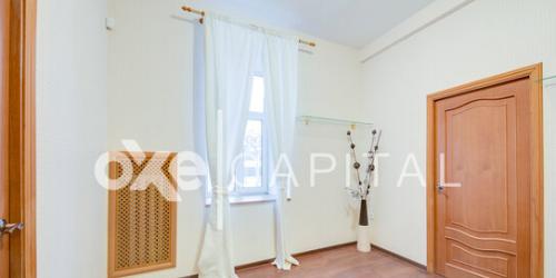 3-комн квартира Кривоарбатский пер,  д. 19