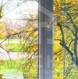 Продажа 2-комн квартиры на вторичном рынке улица Зины Портновой,  д. 13
