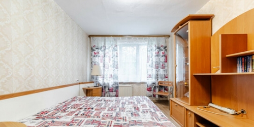 2-комн квартира улица Седова,  д. 103