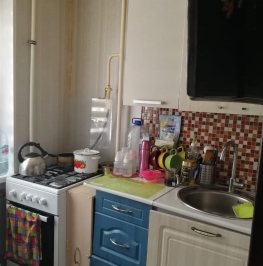 Продажа комнаты Ломоносов г., Красного Флота ул. ,  д. 30а