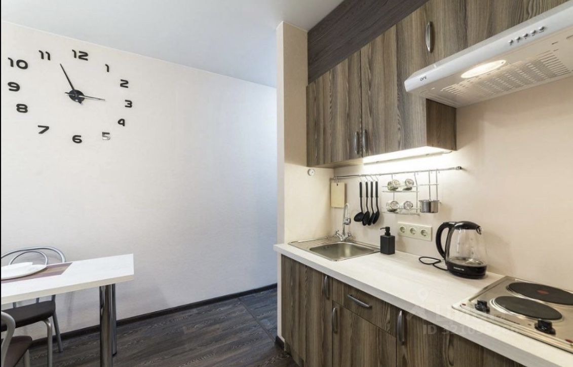 Аренда 2-комн квартиры на вторичном рынке 7-я Советская улица, 26