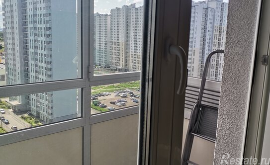 Продажа 1-комн квартиры на вторичном рынке Муринская дор,  д. 10,  к. 2 стр 1