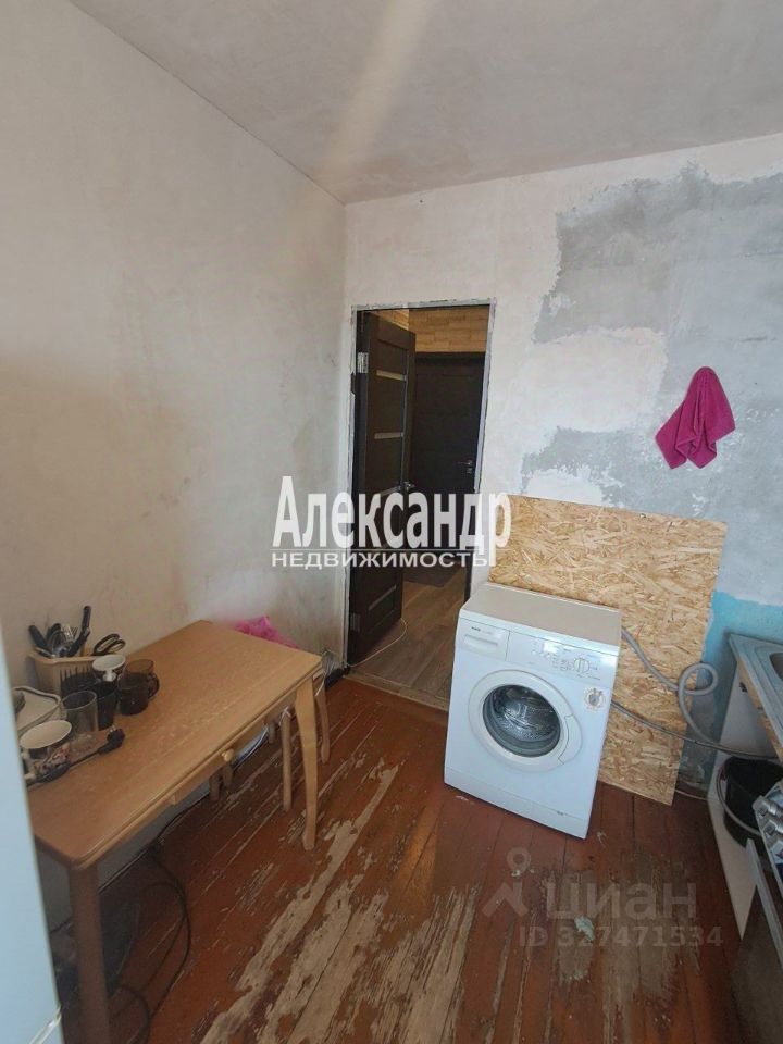 Продажа 2-комн квартиры на вторичном рынке Пушкин, бульвар Алексея Толстого, 21