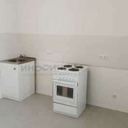Продажа 1-комн квартиры на вторичном рынке Нагорная улица,  д. 5А