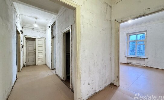 Продажа 4-комн квартиры на вторичном рынке Московский пр-кт,  д. 79