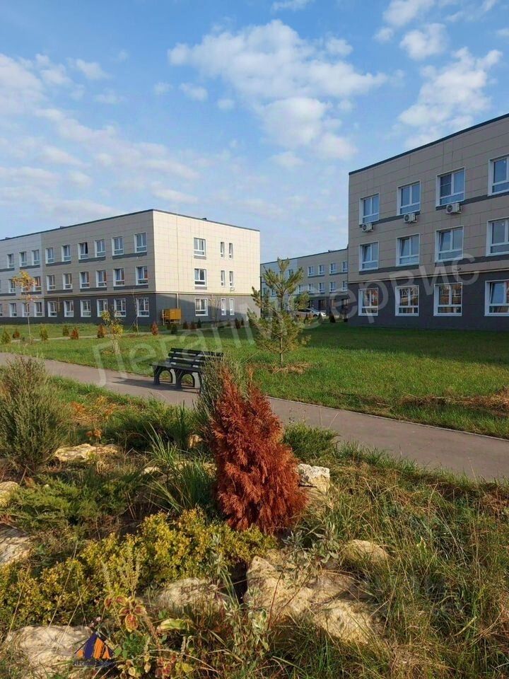 Продажа 2-комн квартиры на вторичном рынке д. Скрылья,  д. 280