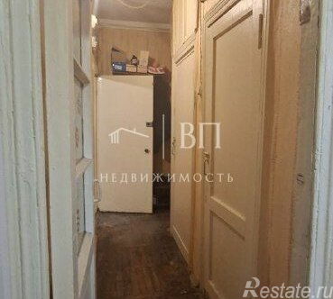 Продажа 4-комн квартиры на вторичном рынке переулок Гривцова