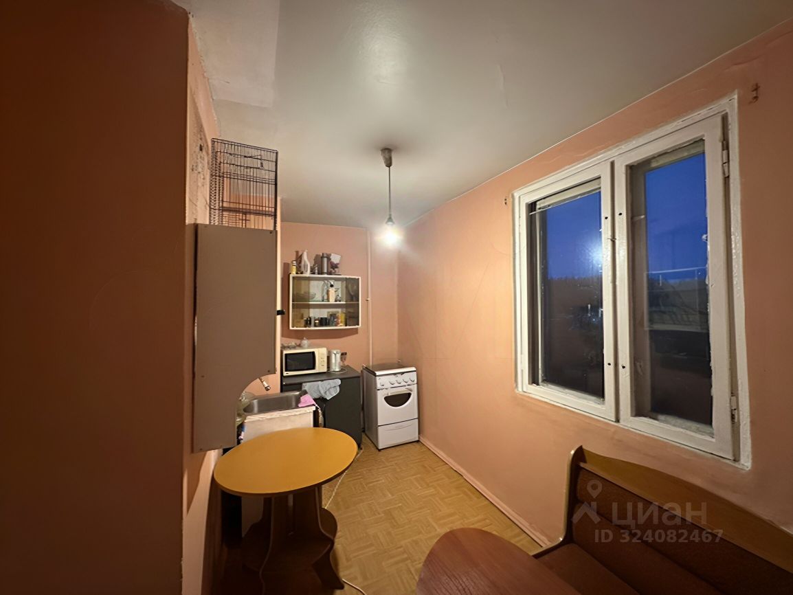 Продажа 3-комн квартиры на вторичном рынке Светогорск, Лесная улица, 7