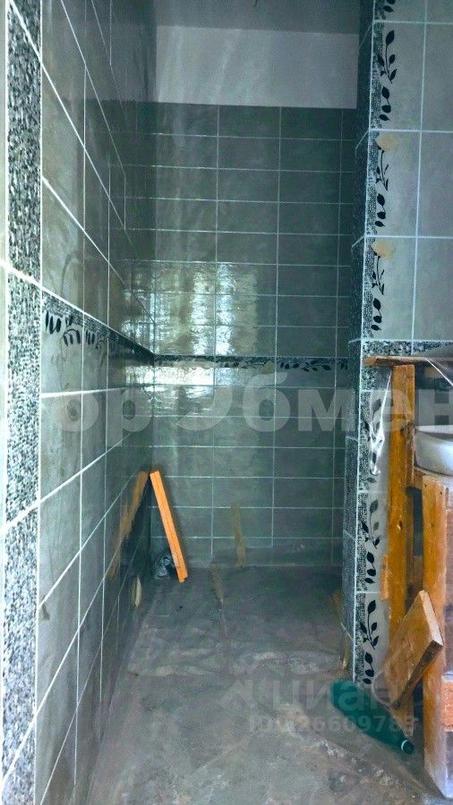 Продажа 4-комн квартиры на вторичном рынке пос. Поведники, улица Центральная, 20