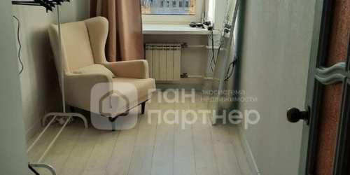 3-комн квартира Нейшлотский пер,  д. 7,  к. Л