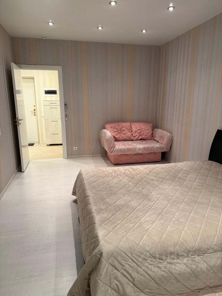 Аренда 1-комн квартиры на вторичном рынке бульвар Маршала Рокоссовского,  д. 6к1