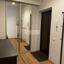 Продажа 3-комн квартиры на вторичном рынке Графтио ул. ,  д. 5