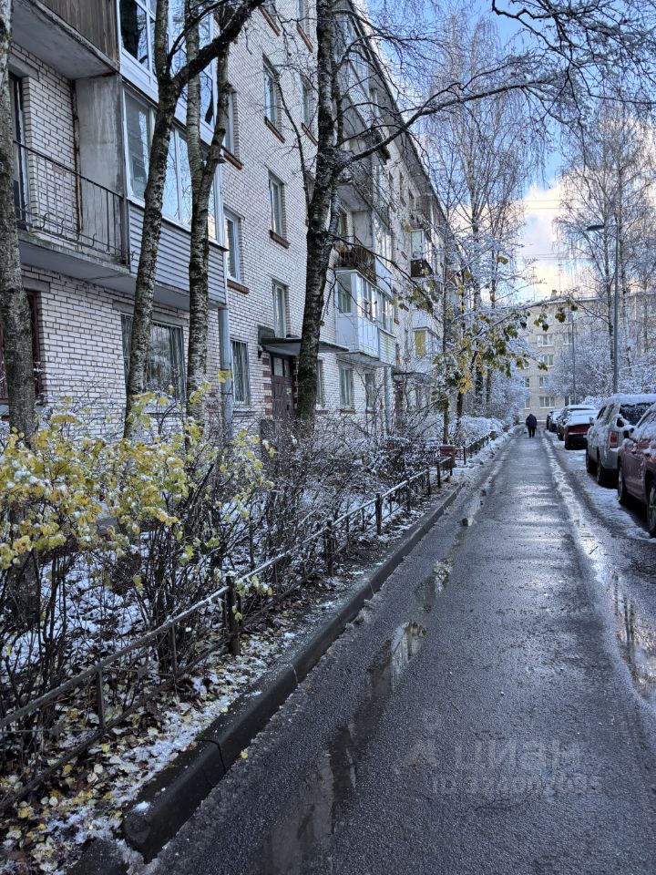 Продажа 2-комн квартиры на вторичном рынке Штурманская улица, 22К2