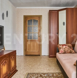 Продажа 2-комн квартиры на вторичном рынке ул Ленсовета,  д. 15