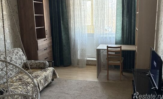 Аренда 2-комн квартиры на вторичном рынке Парковая 9-я ул,  д. 40