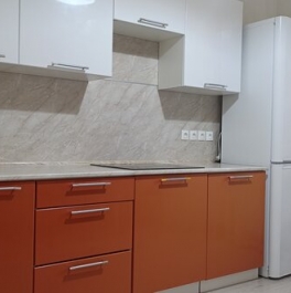 Продажа 1-комн квартиры на вторичном рынке Нововатутинская 1-я ул,  д. 1