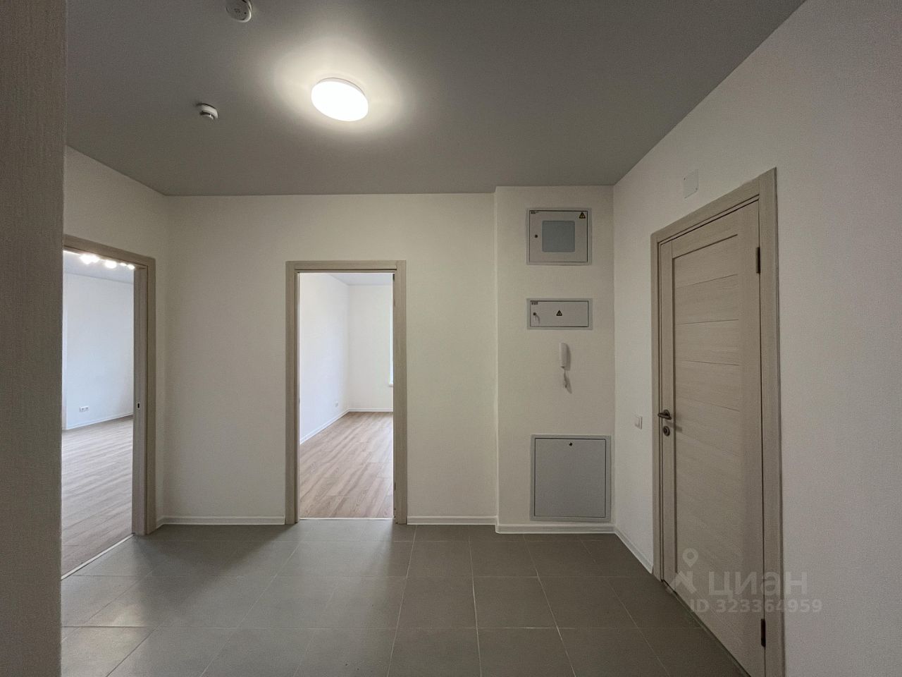 Продажа 2-комн квартиры на вторичном рынке Никитинская улица, 5