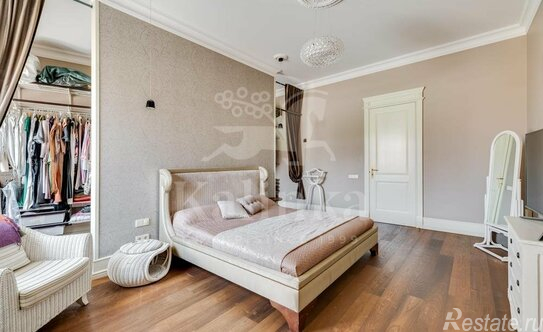 Продажа 4-комн квартиры на вторичном рынке Пятницкая улица