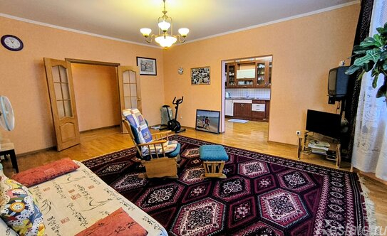 Продажа 3-комн квартиры на вторичном рынке аллея Поликарпова,  д. 2