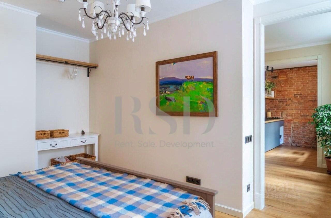 Продажа 2-комн квартиры на вторичном рынке Итальянская улица, 6/4