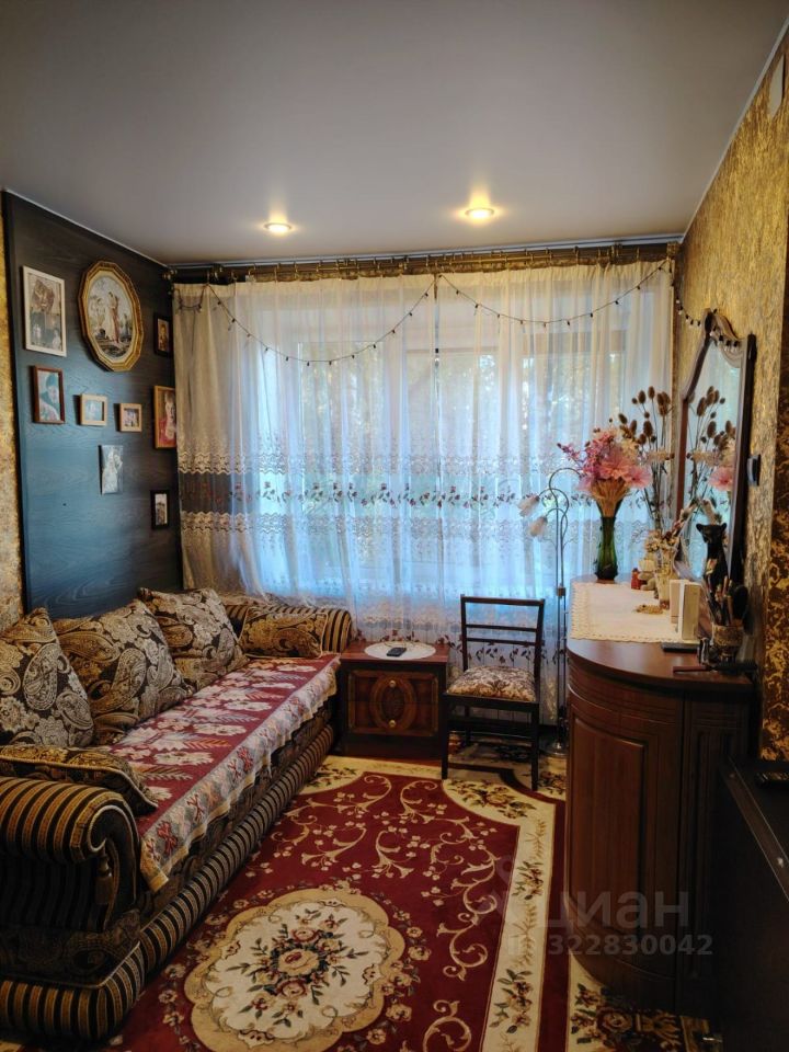 Продажа 2-комн квартиры на вторичном рынке Пушкин, Саперная улица, 10а