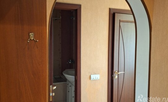 Продажа 2-комн квартиры на вторичном рынке ул Новороссийская,  д. 25,  к. 1